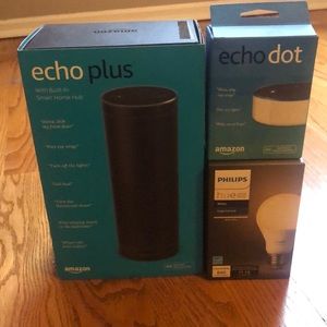Amazon Echo Plus, Echo Dot + Smart lightbulb